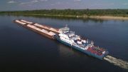 Речные грузоперевозки по реке Волга